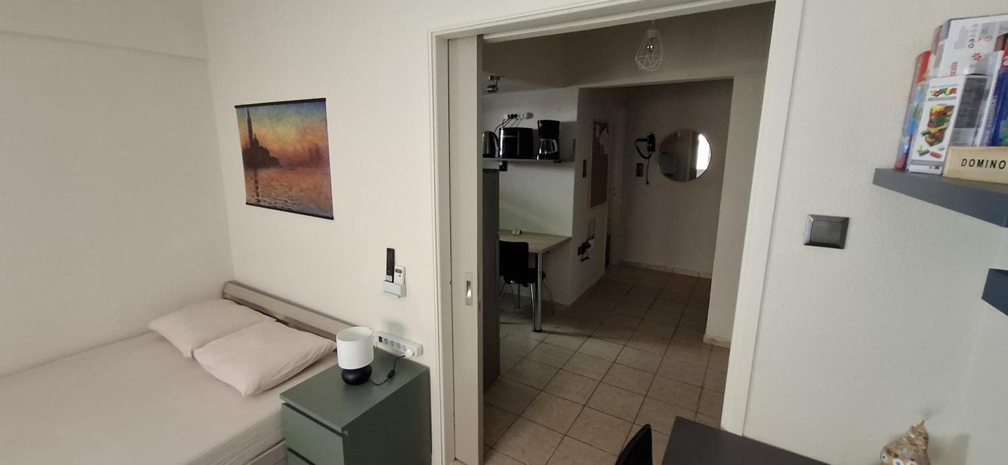 Honeybee4 - Cozy Studio Close To The Port, Airport & Athens Rafina  Exterior photo